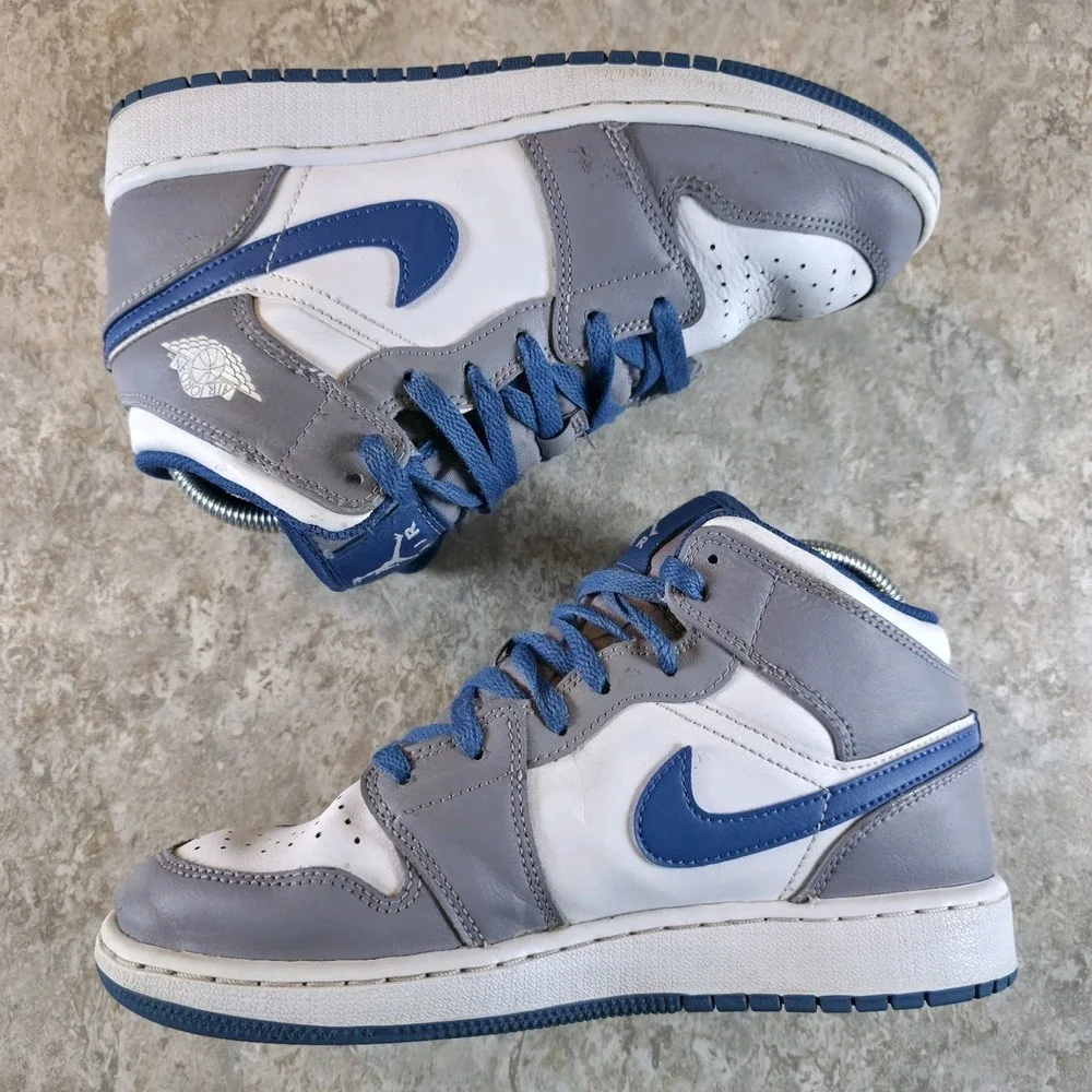 Jordan product pair